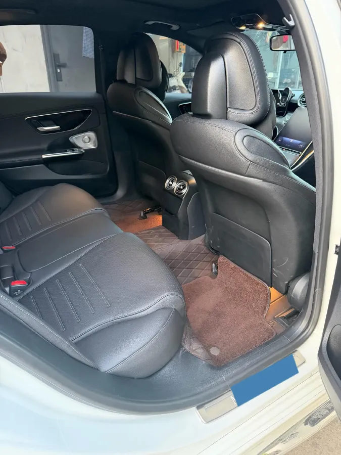2024 Mercedes-Benz C Class 1.5T 204HP L4 9AT,autocango,china used car exporter,china ev exporter,chinese used car exporter,chinese used ev exporter