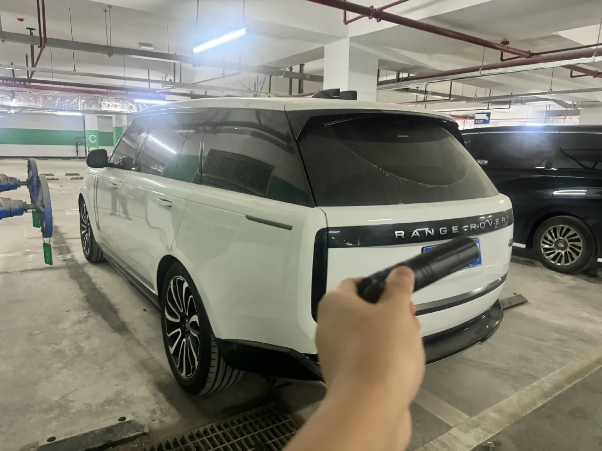 2024 Land Rover Range Rover 3.0T 400HP L6 8AT,autocango,china used car exporter,china ev exporter,chinese used car exporter,chinese used ev exporter