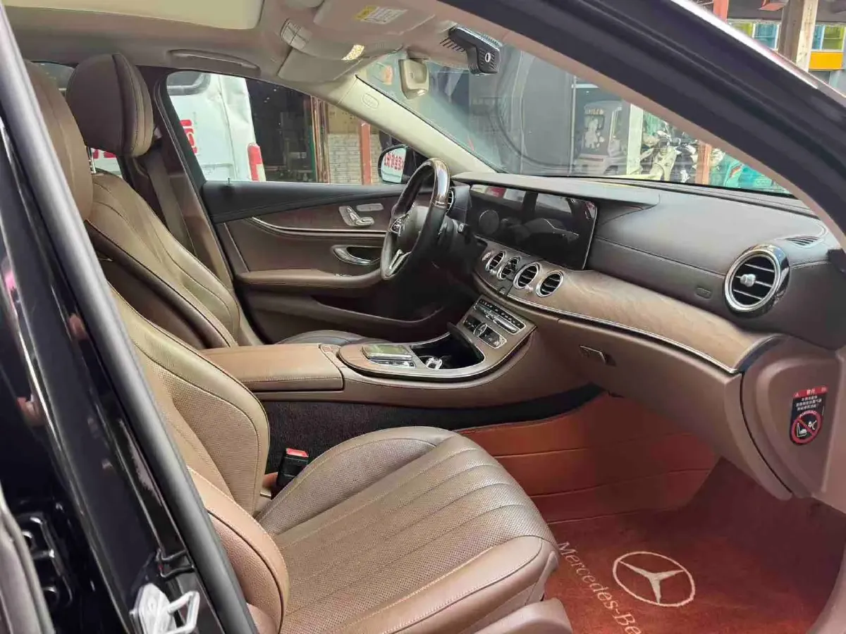 2020 Mercedes-Benz E Class 2.0T 258HP L4 9AT,autocango,china used car exporter,china ev exporter,chinese used car exporter,chinese used ev exporter