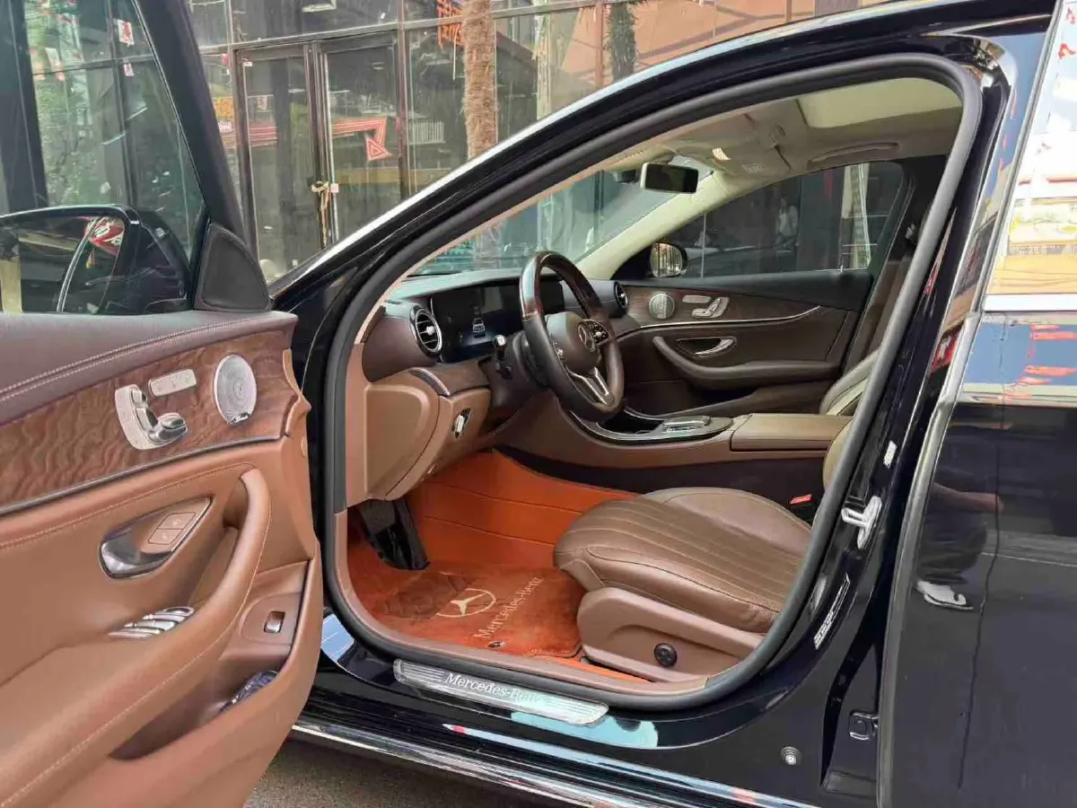 2020 Mercedes-Benz E Class 2.0T 258HP L4 9AT,autocango,china used car exporter,china ev exporter,chinese used car exporter,chinese used ev exporter