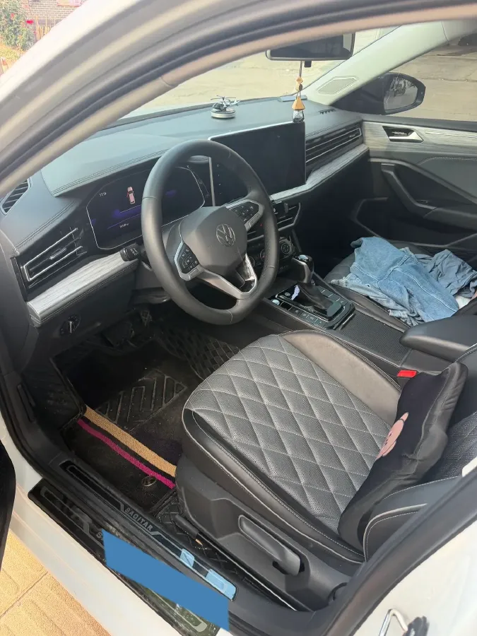 2024 Volkswagen Sagitar 1.5T 160HP L4 7DCT,autocango,china used car exporter,china ev exporter,chinese used car exporter,chinese used ev exporter