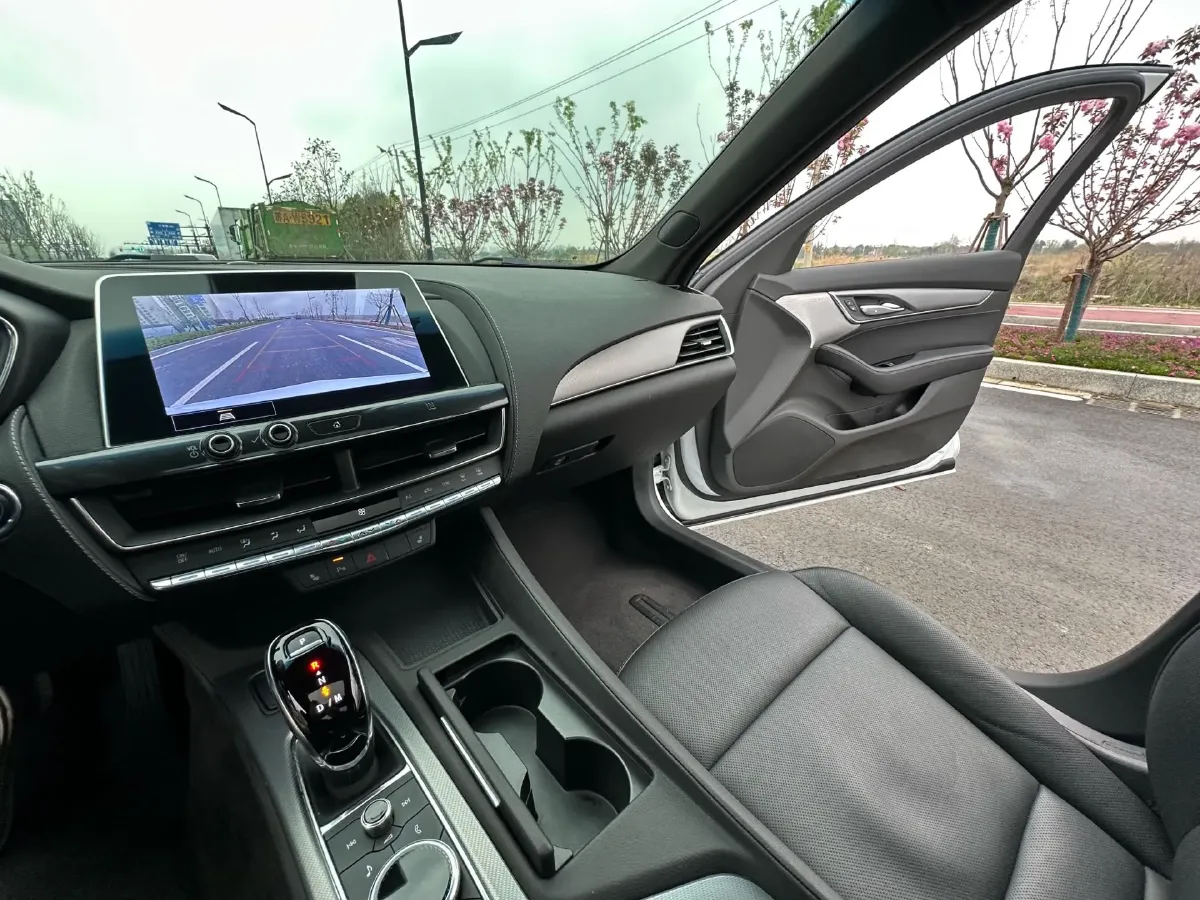 2021 Cadillac CT5 2.0T 237HP L4 10AT,autocango,china used car exporter,china ev exporter,chinese used car exporter,chinese used ev exporter