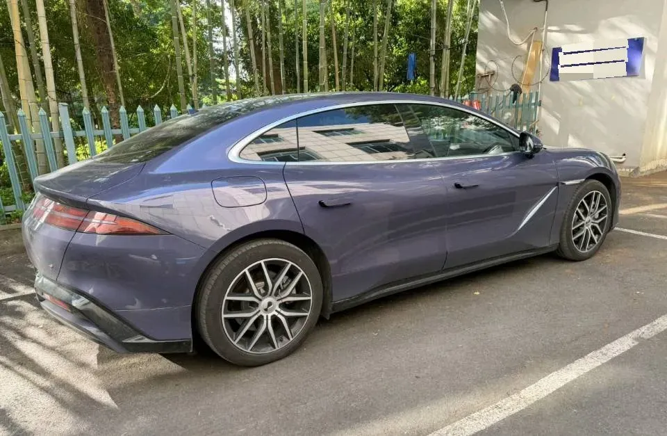 2024 Denza DenzaZ9 2.0T 207HP L4 E-CVT PHEV 38.5KWH,autocango,china used car exporter,china ev exporter,chinese used car exporter,chinese used ev exporter