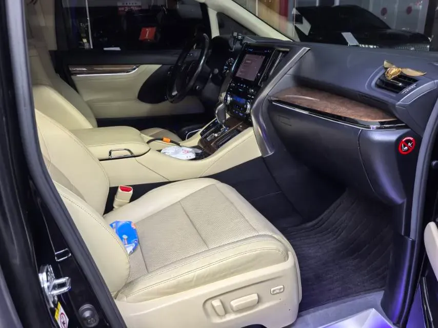 2018 Toyota Alphard 3.5L 275HP V6 6AT,autocango,china used car exporter,china ev exporter,chinese used car exporter,chinese used ev exporter