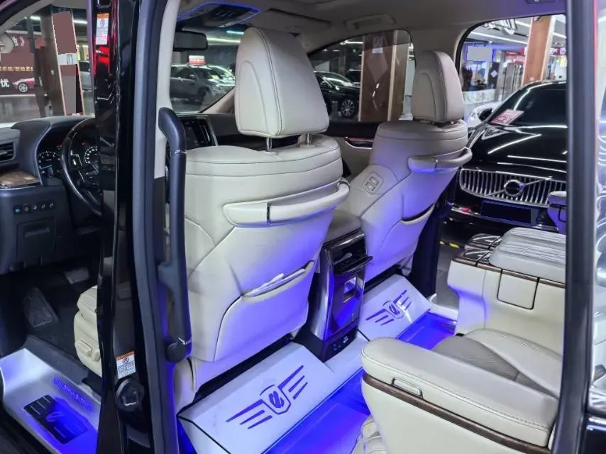 2018 Toyota Alphard 3.5L 275HP V6 6AT,autocango,china used car exporter,china ev exporter,chinese used car exporter,chinese used ev exporter
