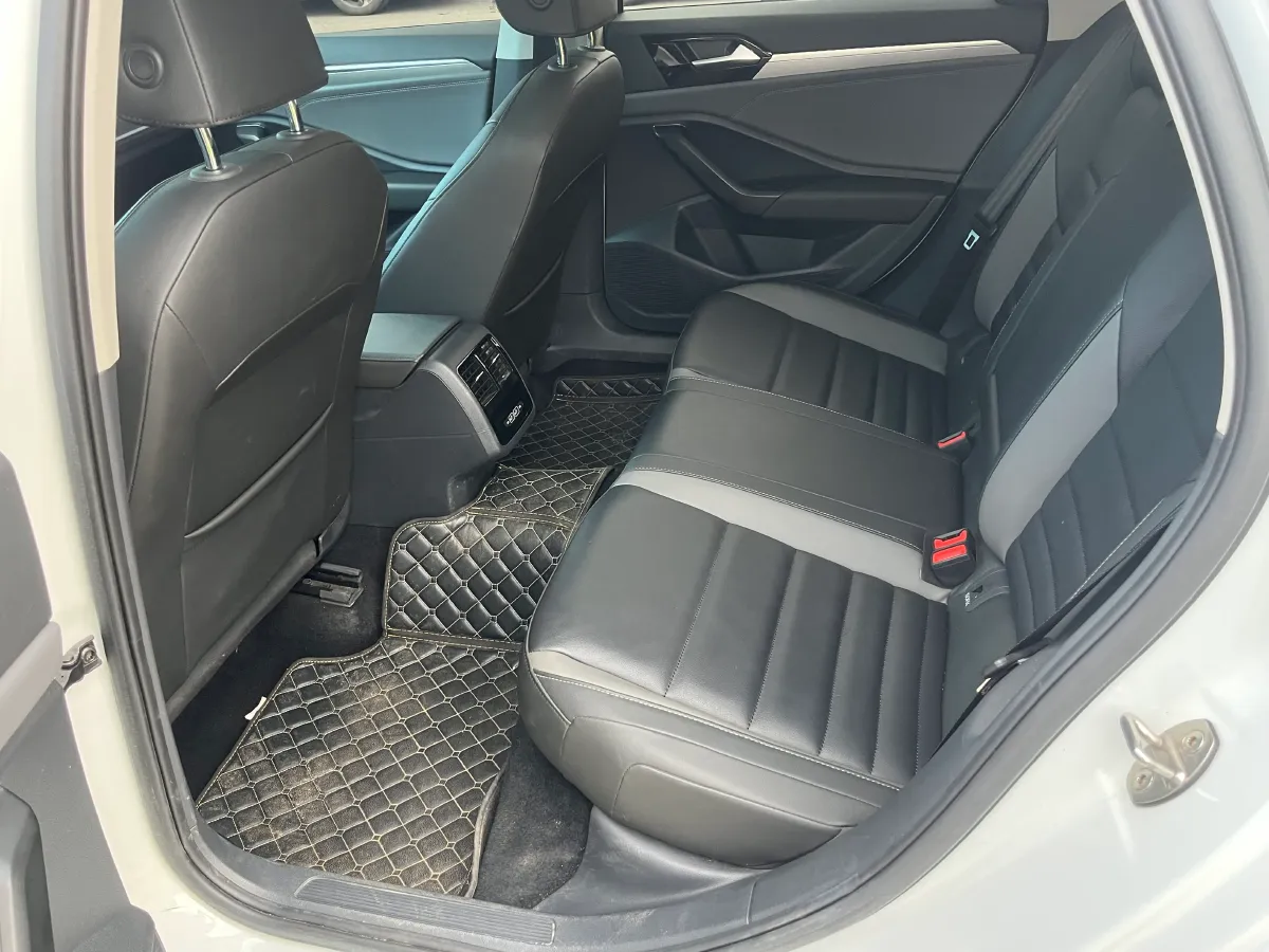 2021 Volkswagen Sagitar 1.4T 150HP L4 7DCT,autocango,china used car exporter,china ev exporter,chinese used car exporter,chinese used ev exporter