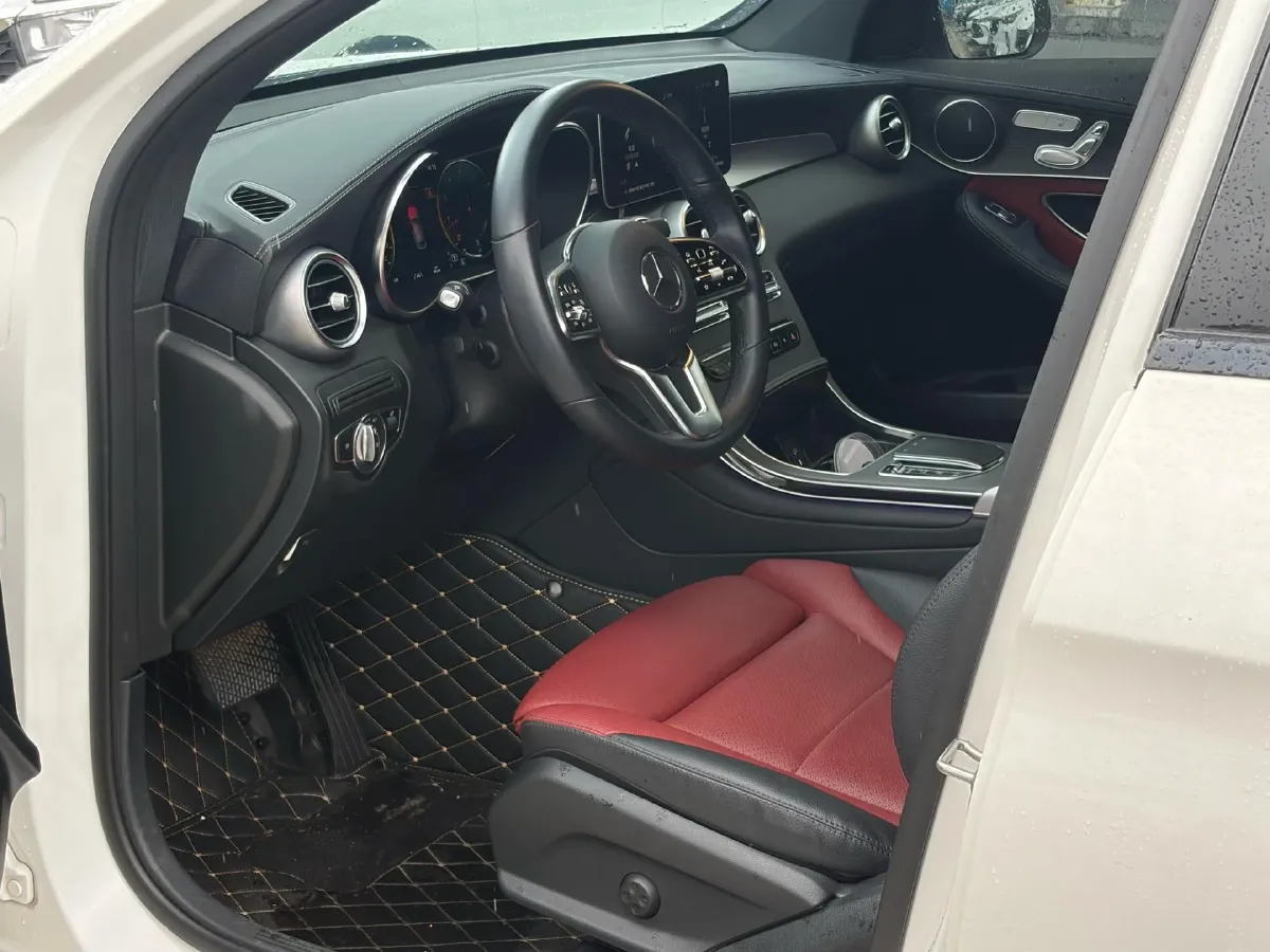 2023 Mercedes-Benz GLC Coupe 2.0T 258HP L4 9AT,autocango,china used car exporter,china ev exporter,chinese used car exporter,chinese used ev exporter