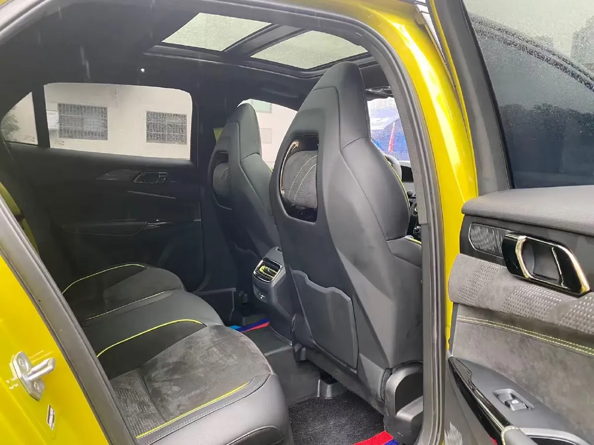2020 LYNK&CO 03 2.0T 254HP L4 8AT,autocango,china used car exporter,china ev exporter,chinese used car exporter,chinese used ev exporter