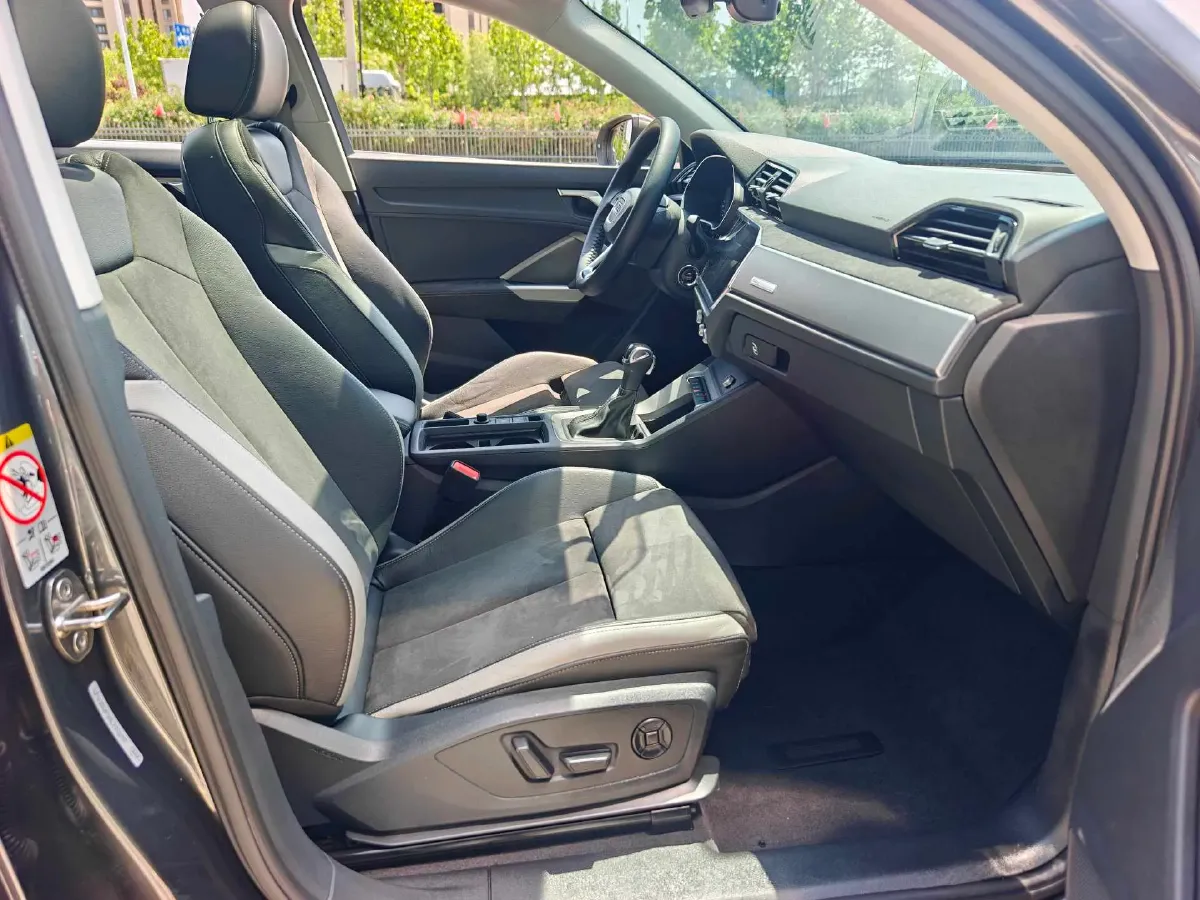 2020 Audi Q3 1.4T 150HP L4 7DCT,autocango,china used car exporter,china ev exporter,chinese used car exporter,chinese used ev exporter