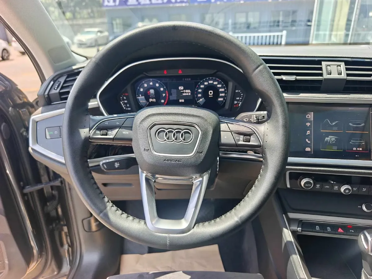 2020 Audi Q3 1.4T 150HP L4 7DCT,autocango,china used car exporter,china ev exporter,chinese used car exporter,chinese used ev exporter