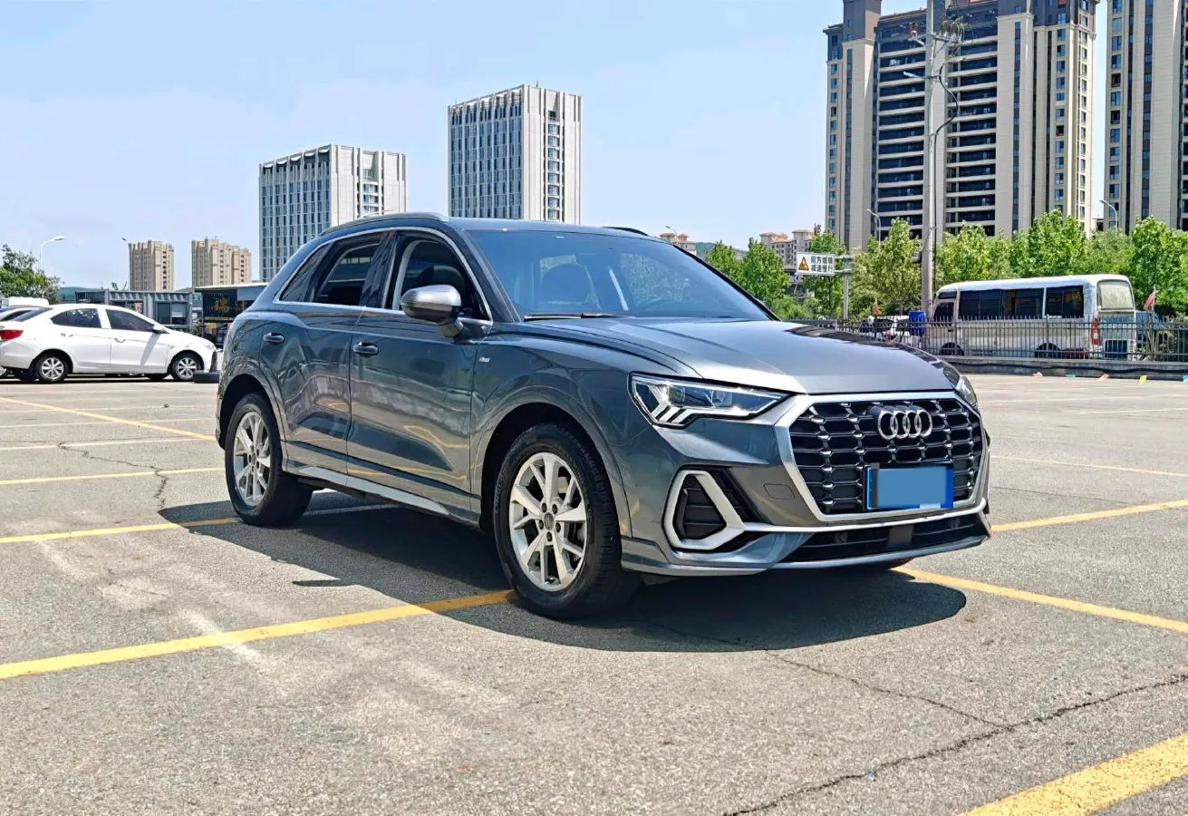 2020 Audi Q3 1.4T 150HP L4 7DCT,autocango,china used car exporter,china ev exporter,chinese used car exporter,chinese used ev exporter