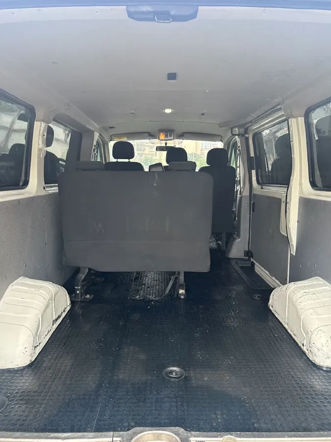 2021 MAXUS XinTu V80 2.0T 139HP L4 6MT,autocango,china used car exporter,china ev exporter,chinese used car exporter,chinese used ev exporter