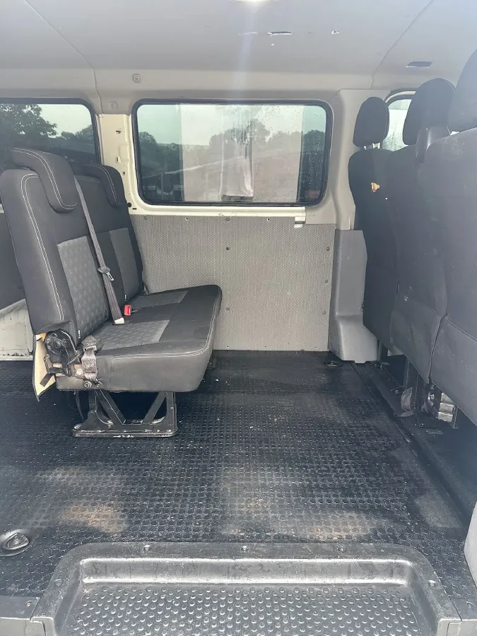 2021 MAXUS XinTu V80 2.0T 139HP L4 6MT,autocango,china used car exporter,china ev exporter,chinese used car exporter,chinese used ev exporter