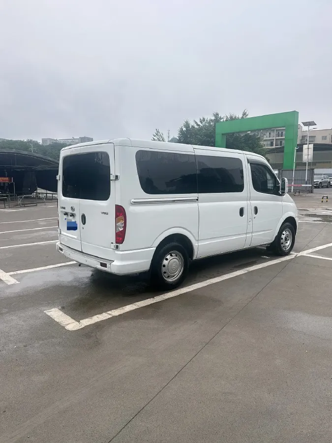 2021 MAXUS XinTu V80 2.0T 139HP L4 6MT,autocango,china used car exporter,china ev exporter,chinese used car exporter,chinese used ev exporter