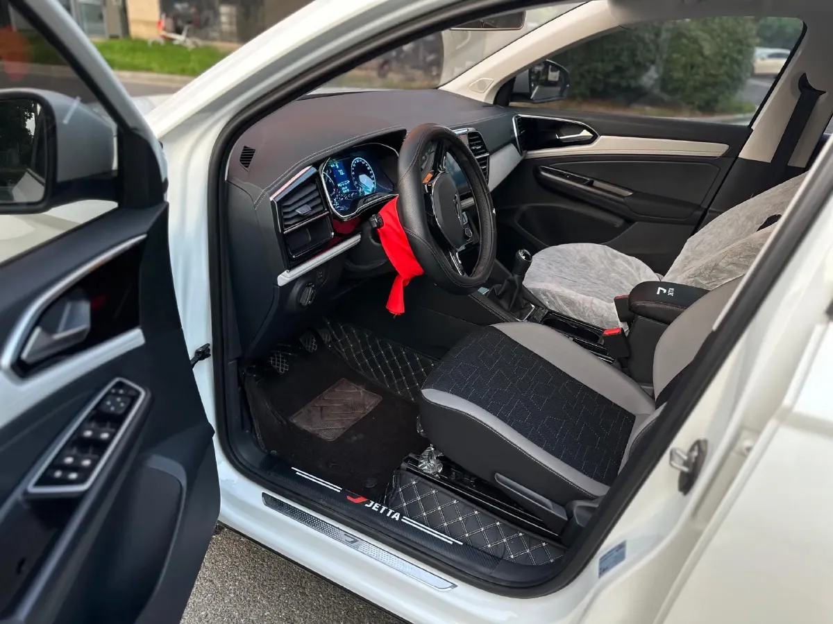 2025 Jetta VS5 1.4T 150HP L4 5MT,autocango,china used car exporter,china ev exporter,chinese used car exporter,chinese used ev exporter