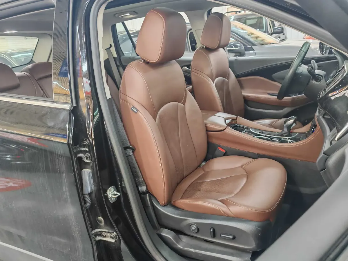 2021 Buick EnvisionPlus 1.5T 169HP L4 7DCT,autocango,china used car exporter,china ev exporter,chinese used car exporter,chinese used ev exporter