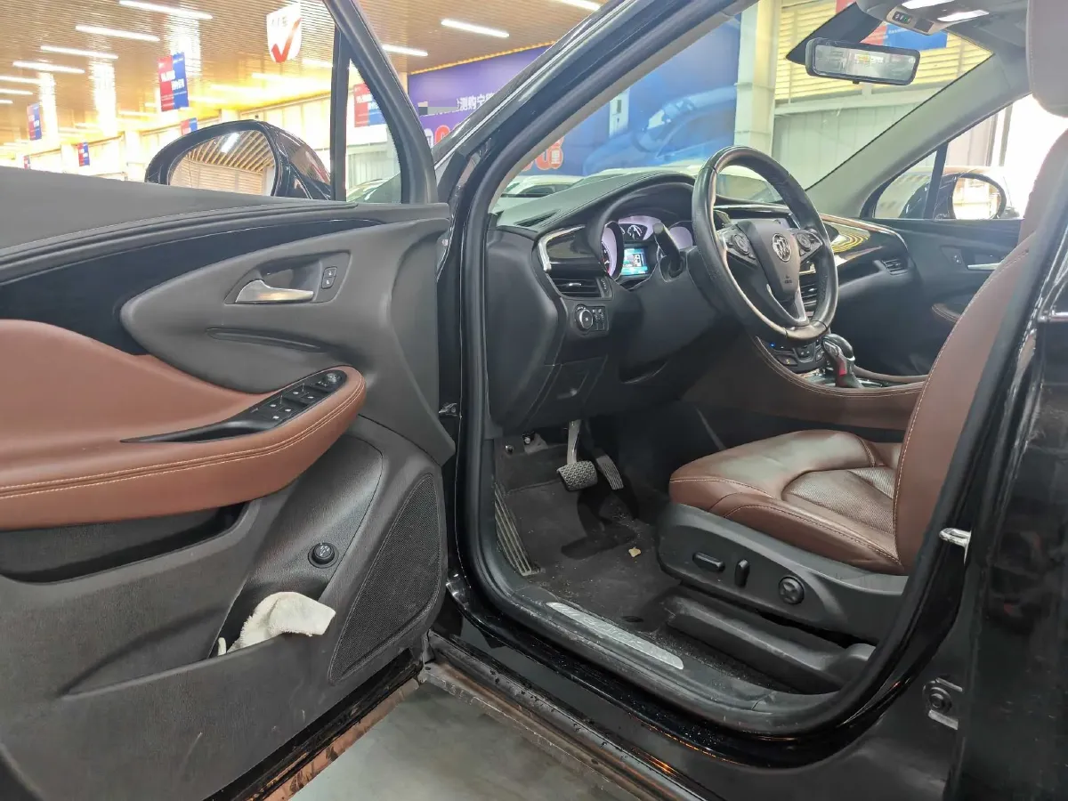 2021 Buick EnvisionPlus 1.5T 169HP L4 7DCT,autocango,china used car exporter,china ev exporter,chinese used car exporter,chinese used ev exporter