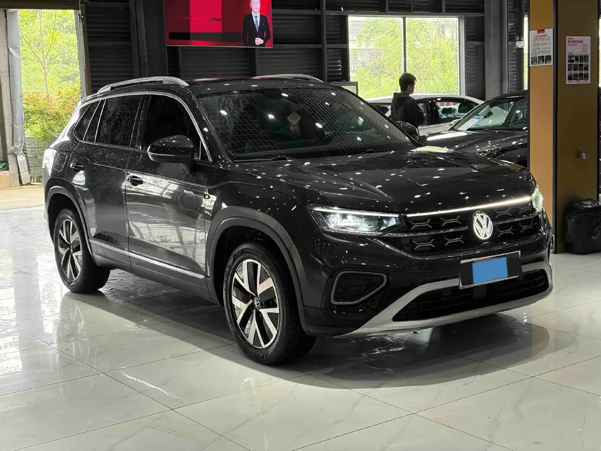 2023 Volkswagen Tayron 2.0T 186HP L4 7DCT,autocango,china used car exporter,china ev exporter,chinese used car exporter,chinese used ev exporter