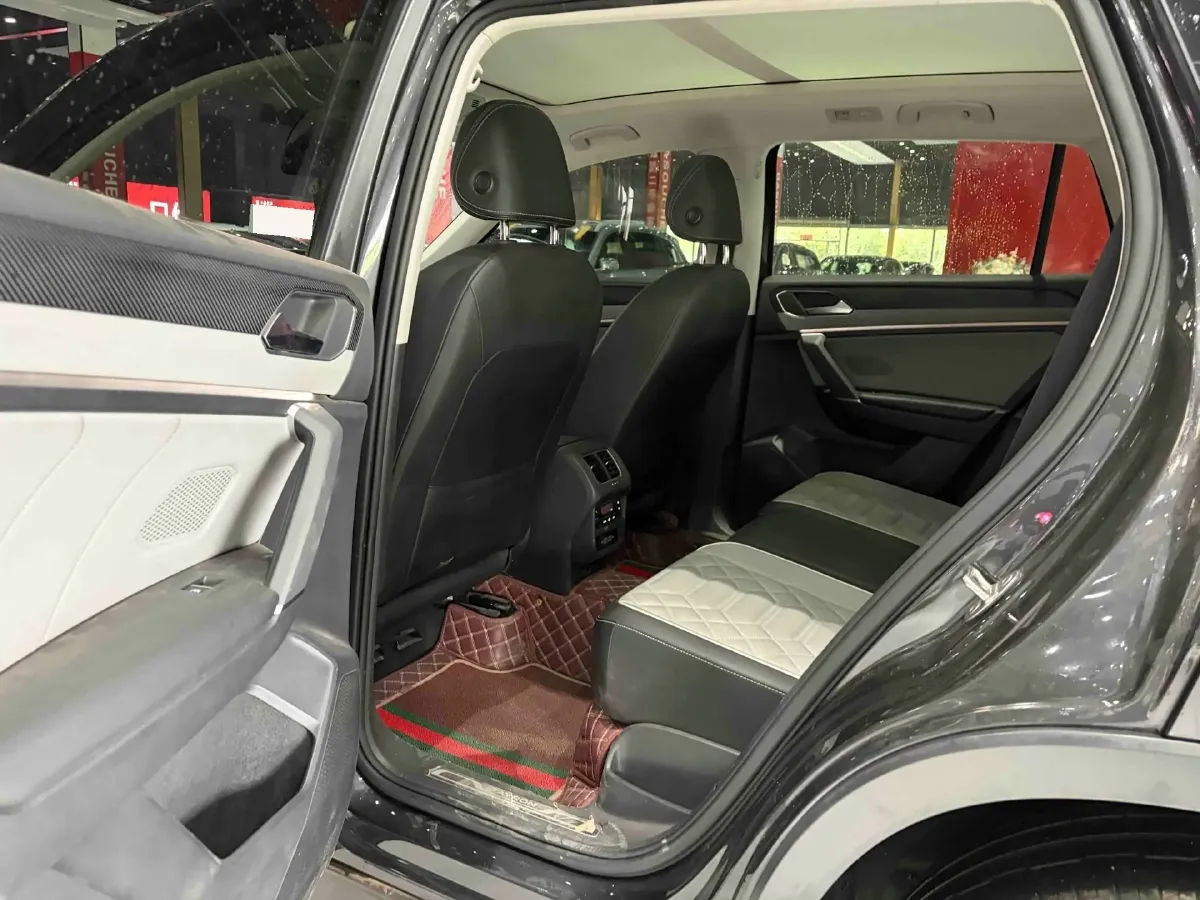 2023 Volkswagen Tayron 2.0T 186HP L4 7DCT,autocango,china used car exporter,china ev exporter,chinese used car exporter,chinese used ev exporter