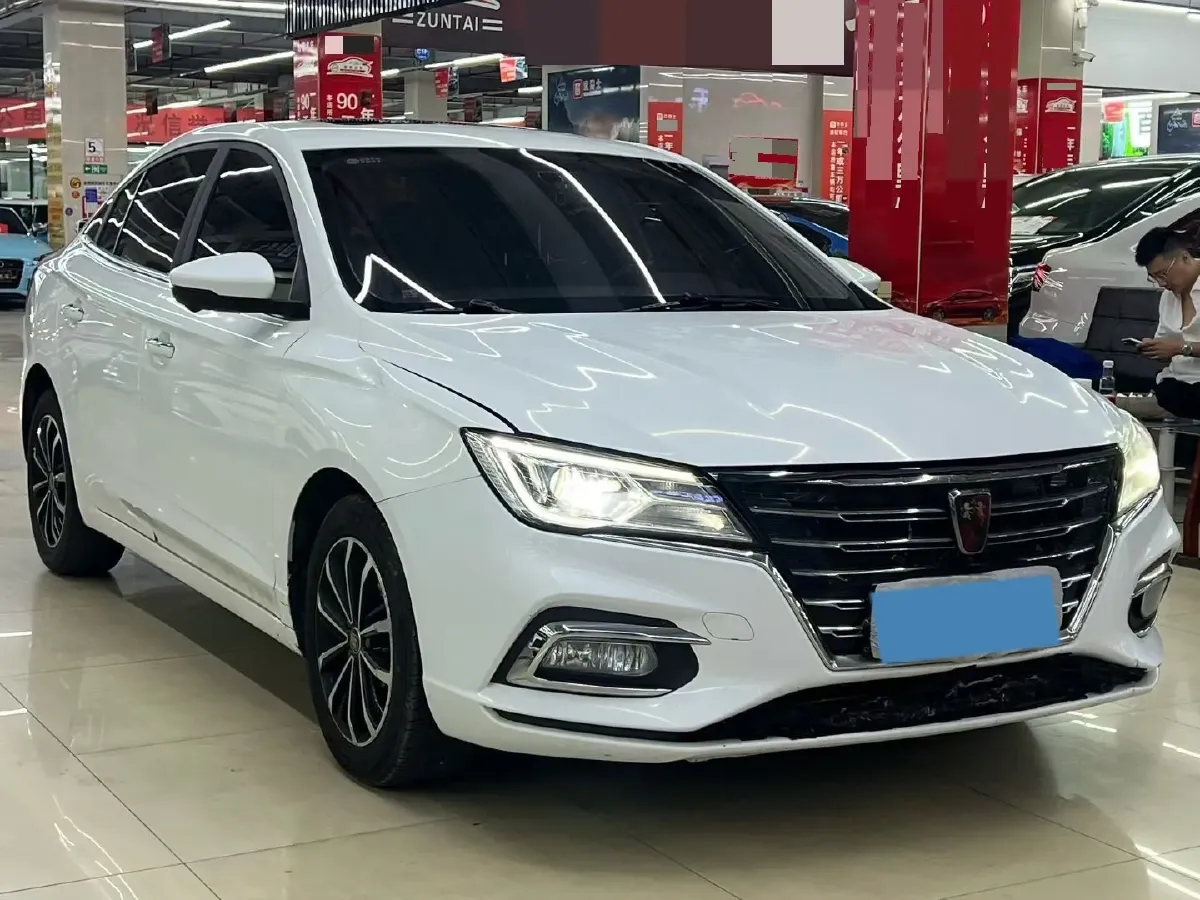 2020 Roewe i5 1.5L 120HP L4 CVT,autocango,china used car exporter,china ev exporter,chinese used car exporter,chinese used ev exporter