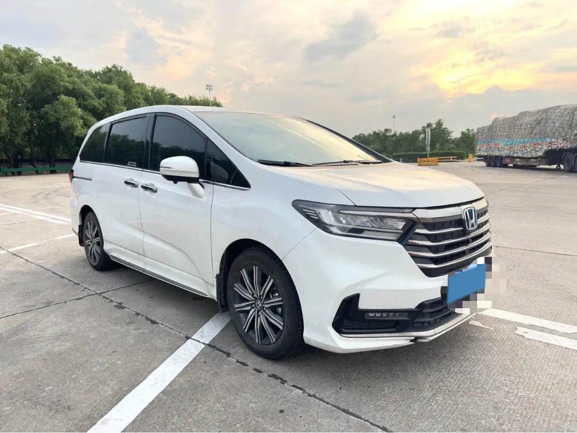 2024 Honda Odyssey 2.0L 146HP L4 E-CVT Hybrid,autocango,china used car exporter,china ev exporter,chinese used car exporter,chinese used ev exporter
