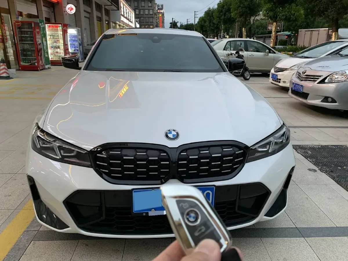 2023 BMW 3 Series 2.0T 184HP L4 8AT,autocango,china used car exporter,china ev exporter,chinese used car exporter,chinese used ev exporter