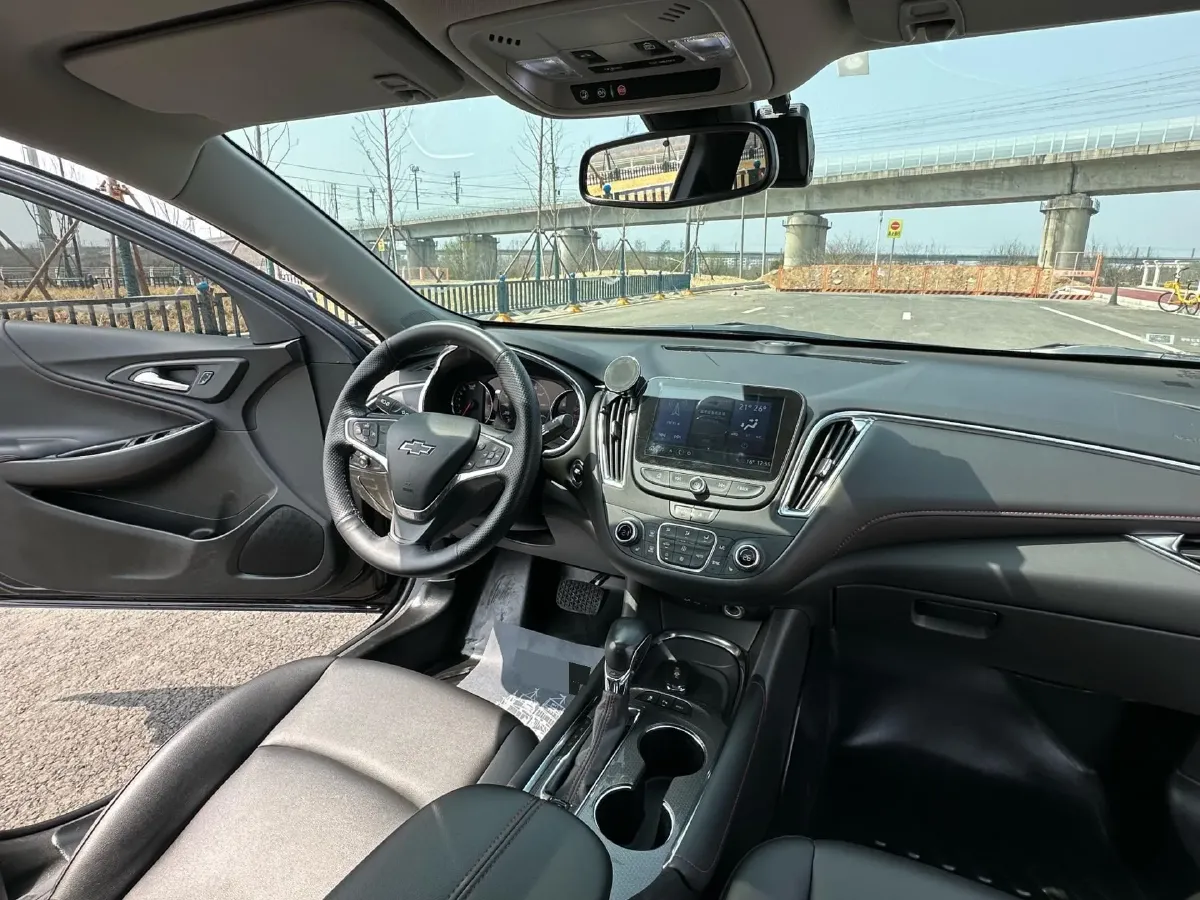 2021 Chevrolet Malibu XL 2.0T 237HP L4 9AT,autocango,china used car exporter,china ev exporter,chinese used car exporter,chinese used ev exporter