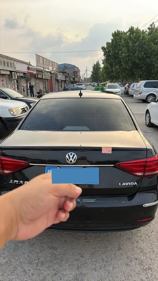 2019 Volkswagen Polo 1.5L 113HP L4 5MT,autocango,china used car exporter,china ev exporter,chinese used car exporter,chinese used ev exporter