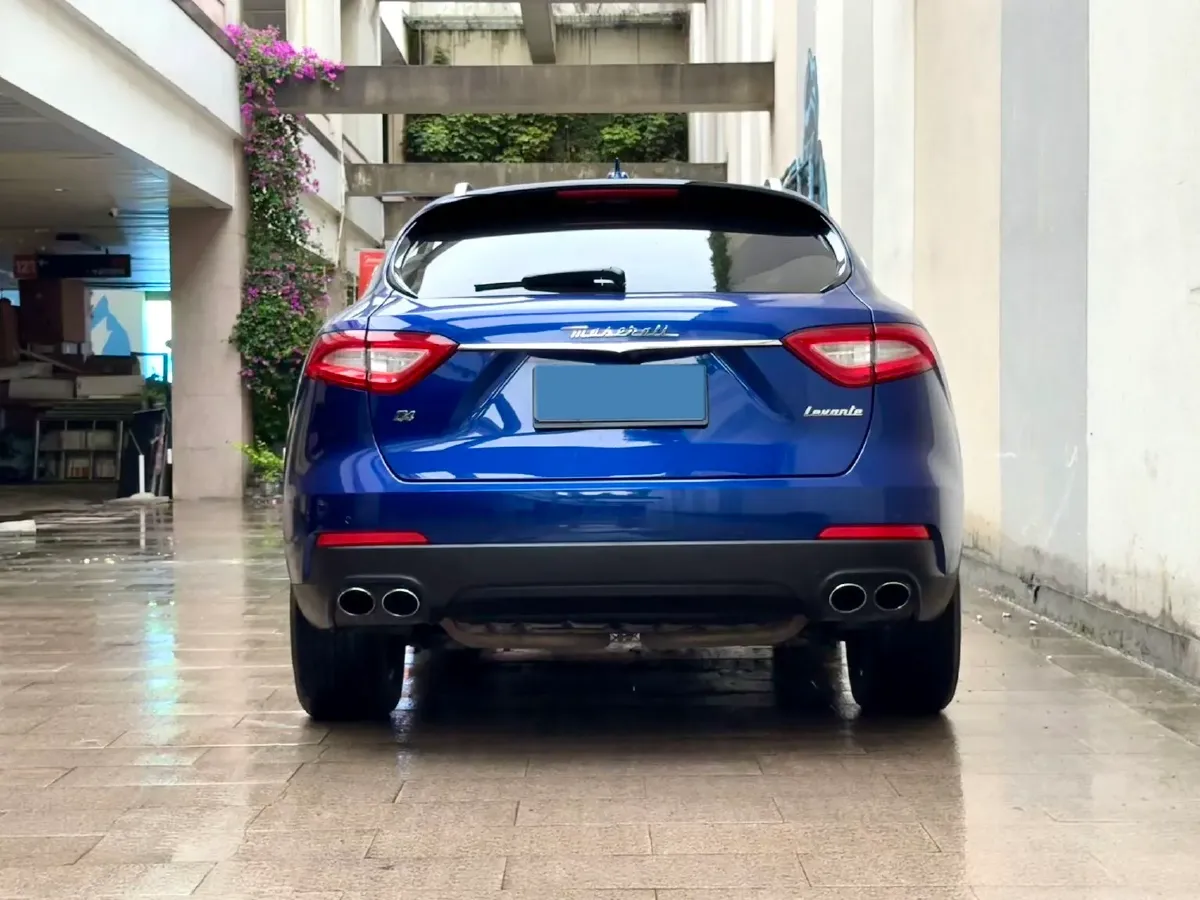 2018 Maserati Levante 3.0T 350HP V6 8AT,autocango,china used car exporter,china ev exporter,chinese used car exporter,chinese used ev exporter