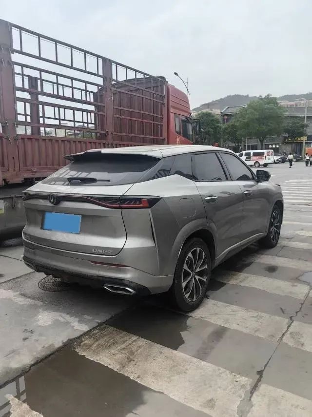 2024 ChangAn UNI-Z 1.5L 98HP L4 E-CVT PHEV 18.4KWH,autocango,china used car exporter,china ev exporter,chinese used car exporter,chinese used ev exporter