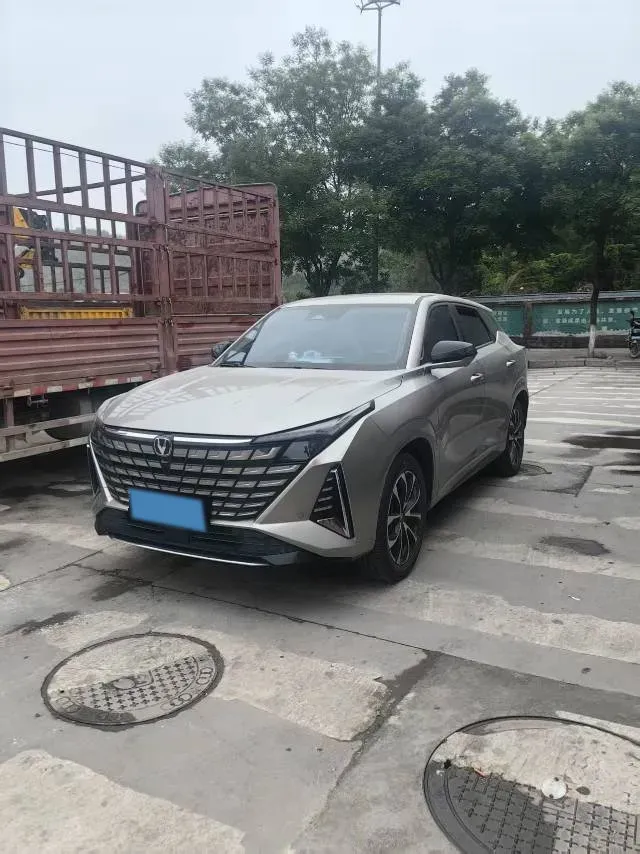 2024 ChangAn UNI-Z 1.5L 98HP L4 E-CVT PHEV 18.4KWH,autocango,china used car exporter,china ev exporter,chinese used car exporter,chinese used ev exporter