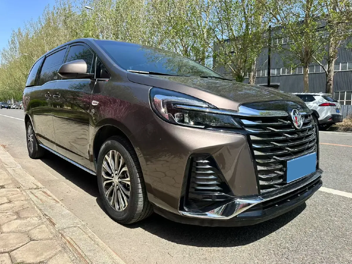 2023 Buick GL8 2.0T 237HP L4 9AT,autocango,china used car exporter,china ev exporter,chinese used car exporter,chinese used ev exporter