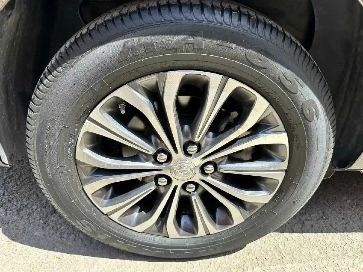 2023 Buick GL8 2.0T 237HP L4 9AT,autocango,china used car exporter,china ev exporter,chinese used car exporter,chinese used ev exporter
