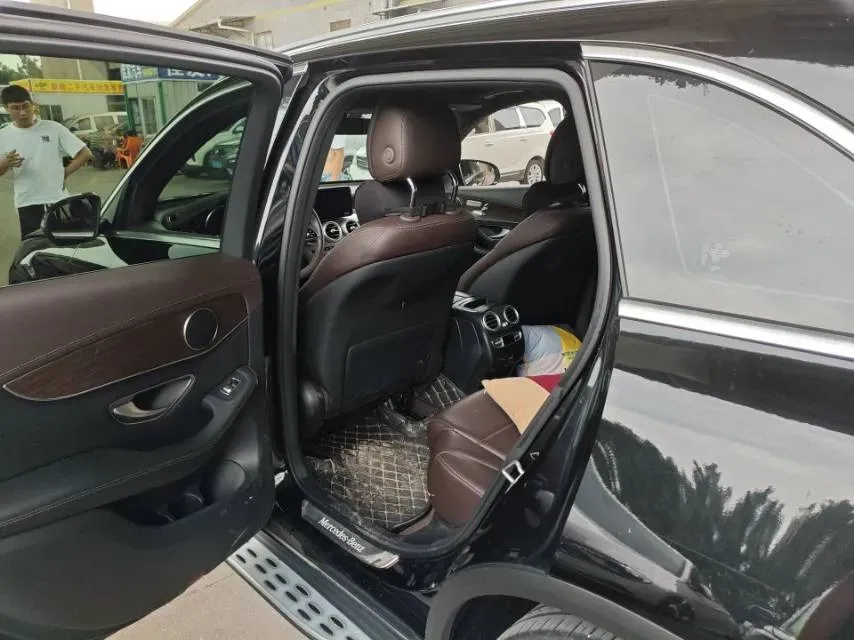 2022 Mercedes-Benz GLC Class 2.0T 258HP L4 9AT,autocango,china used car exporter,china ev exporter,chinese used car exporter,chinese used ev exporter