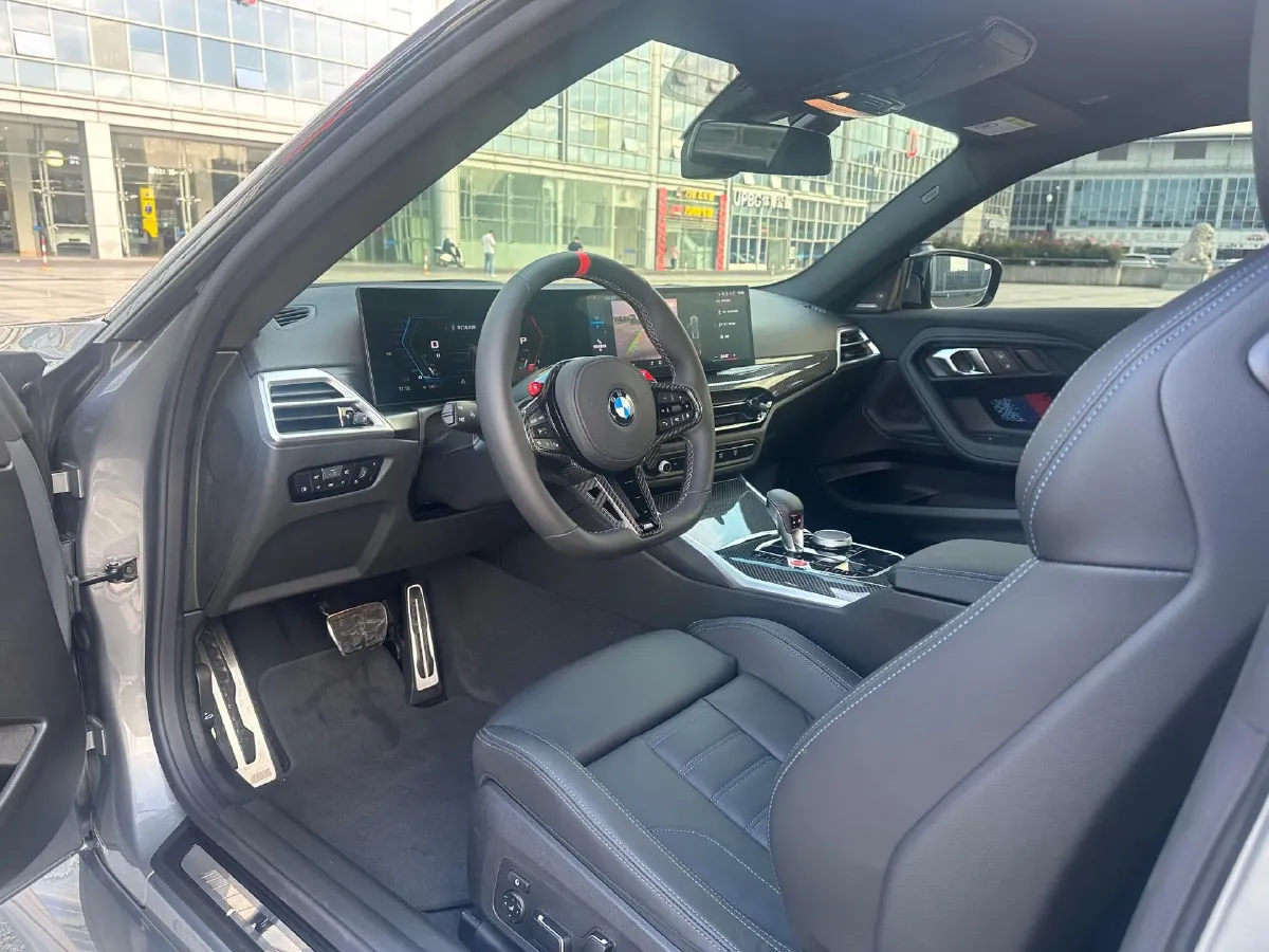 2024 BMW M2 3.0T 480HP L6 8AT,autocango,china used car exporter,china ev exporter,chinese used car exporter,chinese used ev exporter