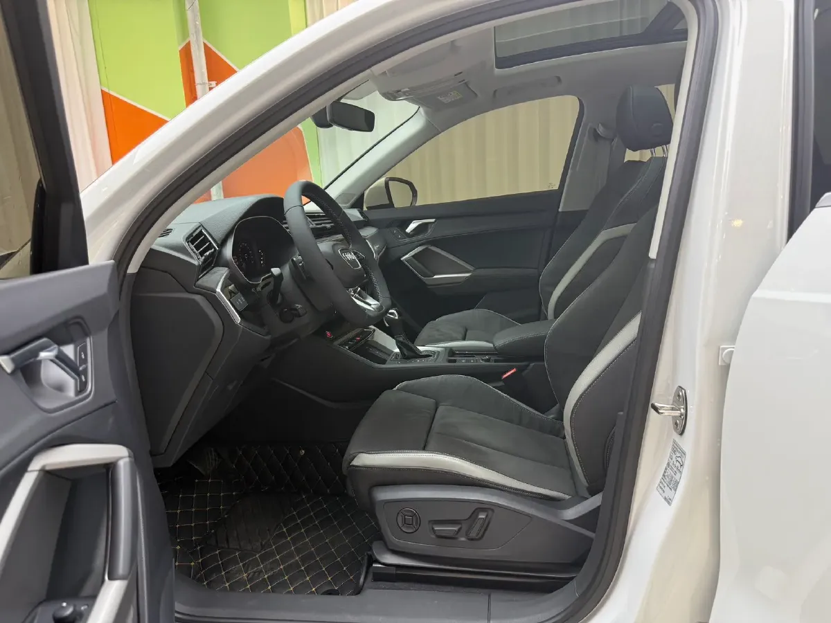 2023 Audi Q3 1.4T 150HP L4 7DCT,autocango,china used car exporter,china ev exporter,chinese used car exporter,chinese used ev exporter