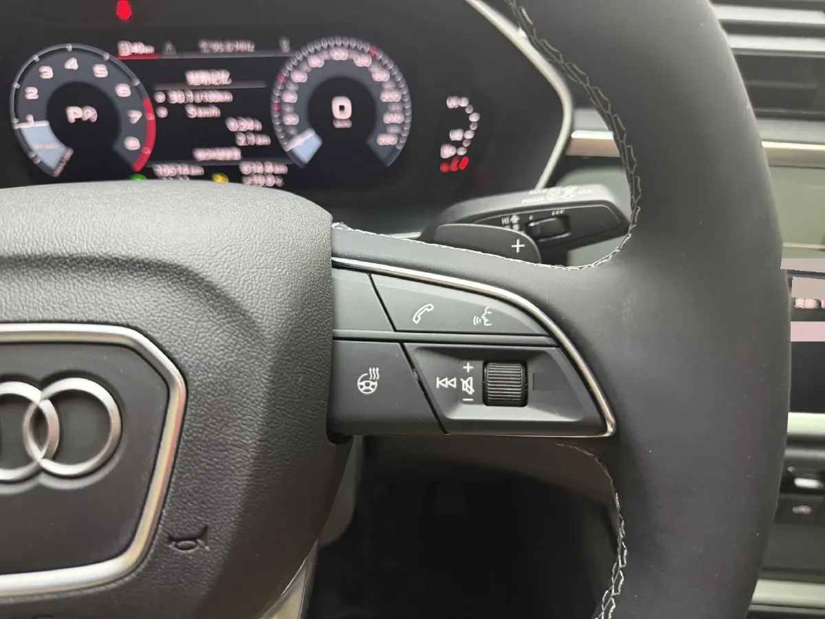 2023 Audi Q3 1.4T 150HP L4 7DCT,autocango,china used car exporter,china ev exporter,chinese used car exporter,chinese used ev exporter