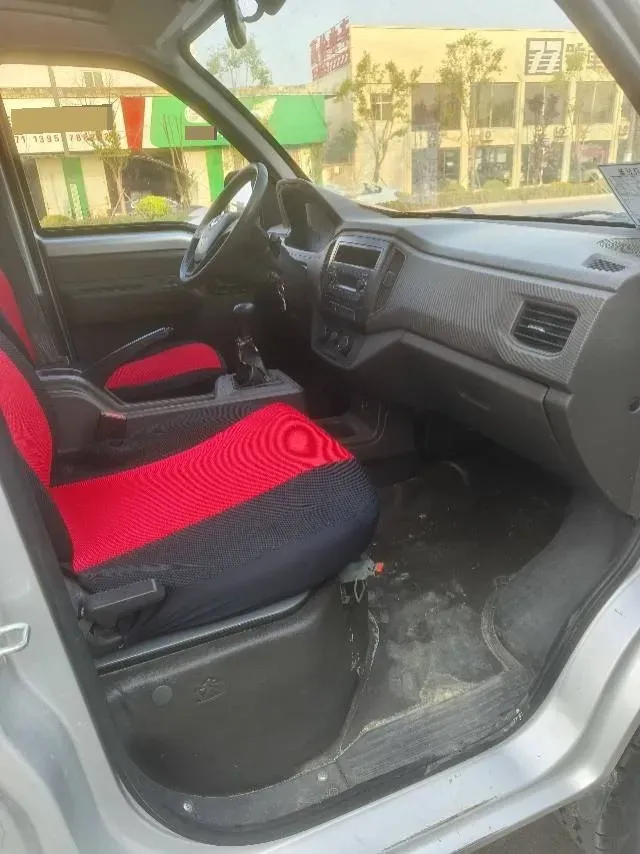 2019 WuLing RongGuang New Truck 1.8L 125HP L4 5MT,autocango,china used car exporter,china ev exporter,chinese used car exporter,chinese used ev exporter
