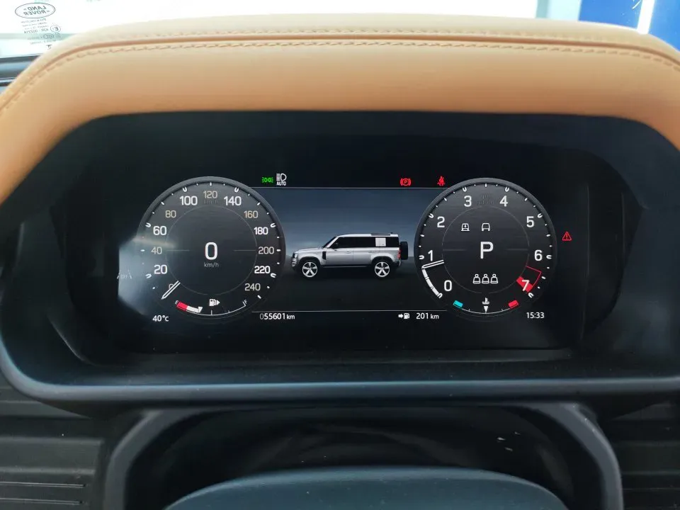 2024 Land Rover Defender 3.0T 400HP L6 8AT,autocango,china used car exporter,china ev exporter,chinese used car exporter,chinese used ev exporter
