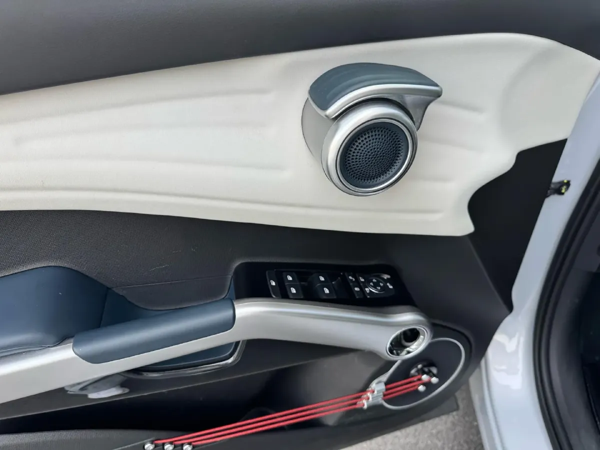 2022 Roewe RX5 MAX 1.5T 181HP L4 6AT,autocango,china used car exporter,china ev exporter,chinese used car exporter,chinese used ev exporter