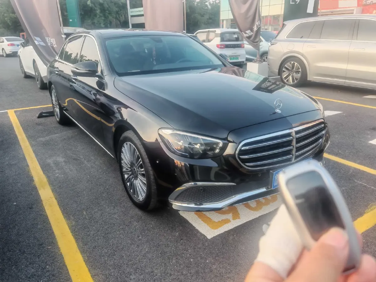 2022 Mercedes-Benz E Class 2.0T 197HP L4 9AT,autocango,china used car exporter,china ev exporter,chinese used car exporter,chinese used ev exporter