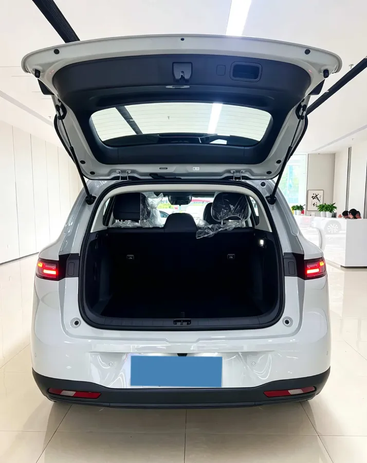 2025 Leapmotor B10 BEV,autocango,china used car exporter,china ev exporter,chinese used car exporter,chinese used ev exporter