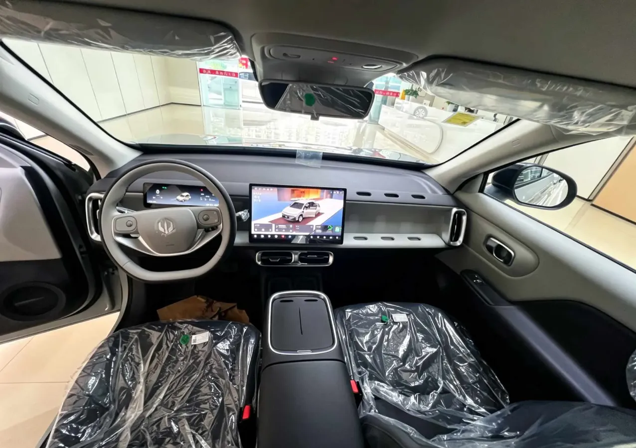 2025 Leapmotor B10 BEV,autocango,china used car exporter,china ev exporter,chinese used car exporter,chinese used ev exporter