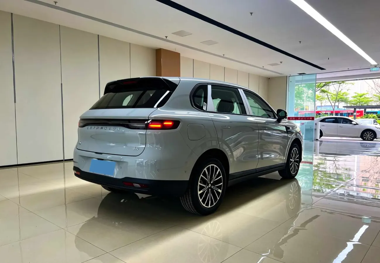 2025 Leapmotor B10 BEV,autocango,china used car exporter,china ev exporter,chinese used car exporter,chinese used ev exporter