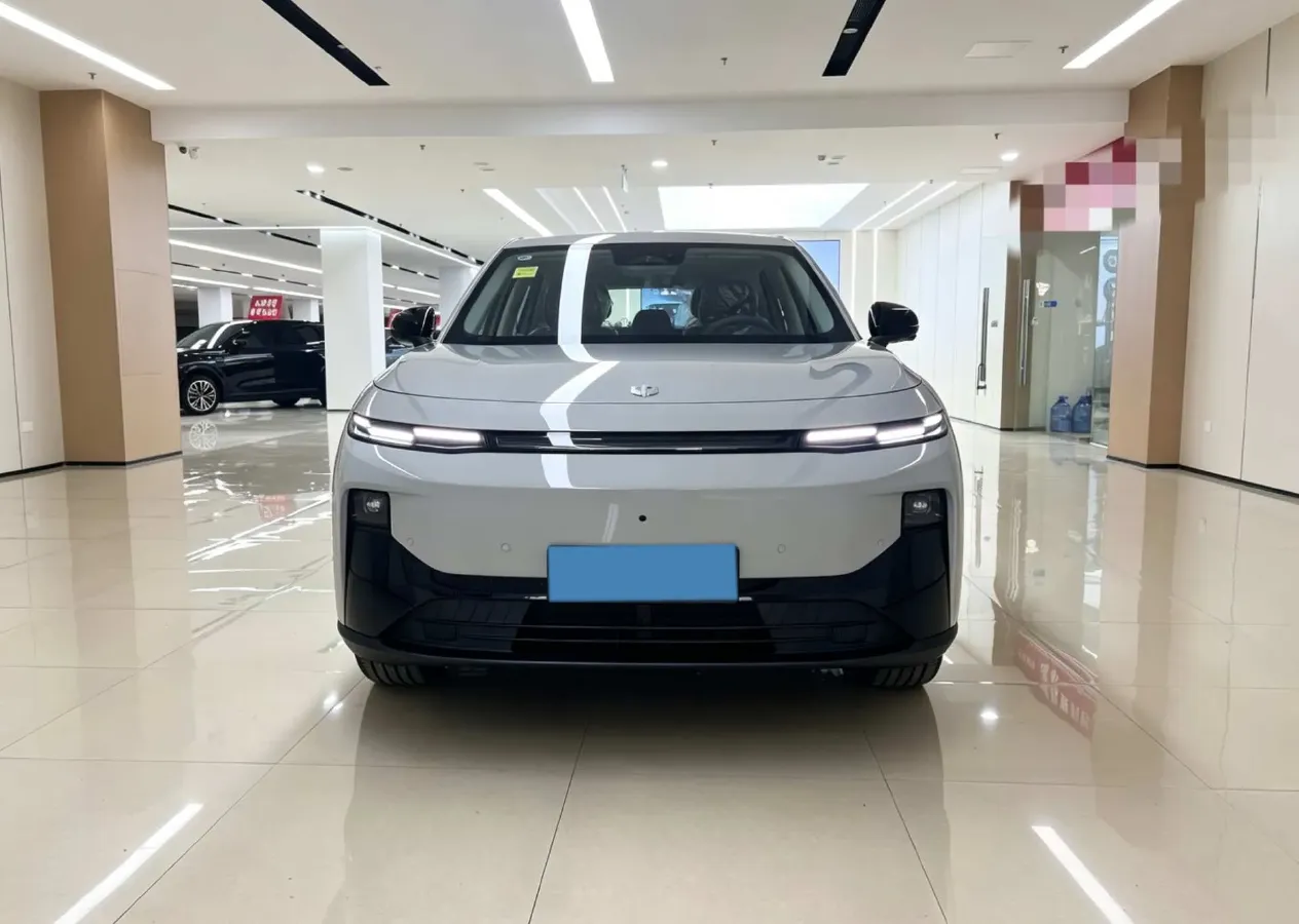 2025 Leapmotor B10 BEV,autocango,china used car exporter,china ev exporter,chinese used car exporter,chinese used ev exporter