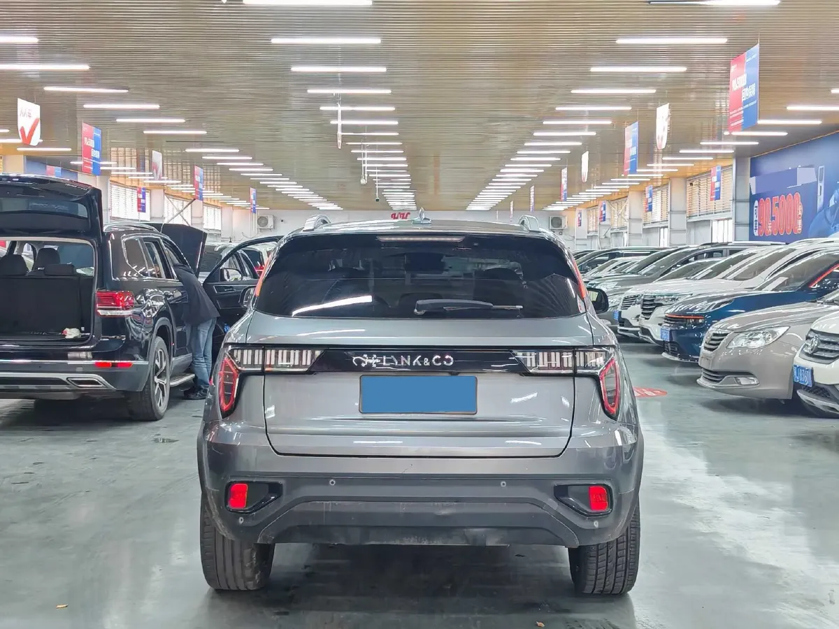 2019 Beijing BJ40 2.0T 218HP L4 6AT,autocango,china used car exporter,china ev exporter,chinese used car exporter,chinese used ev exporter