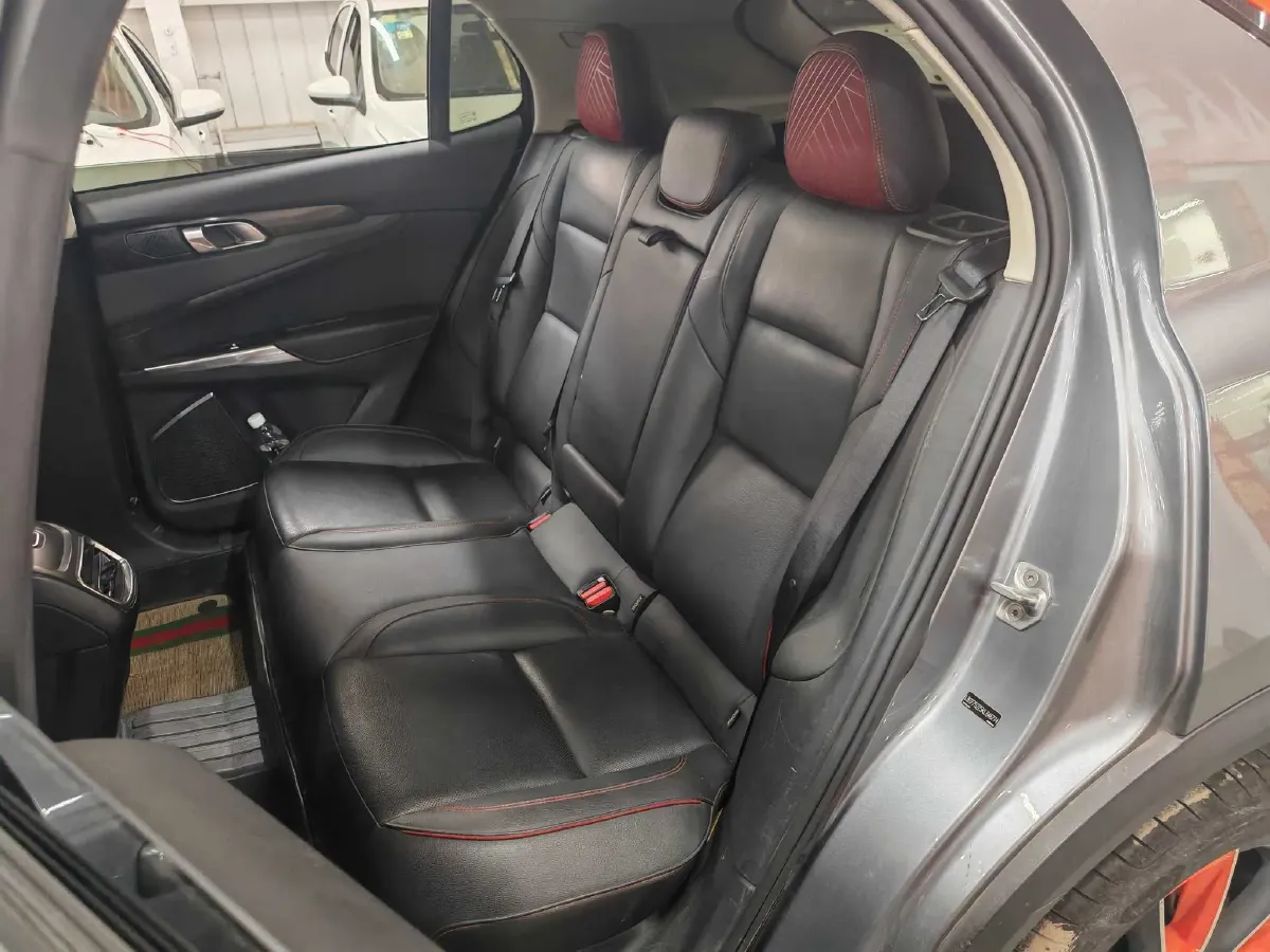 2019 Beijing BJ40 2.0T 218HP L4 6AT,autocango,china used car exporter,china ev exporter,chinese used car exporter,chinese used ev exporter