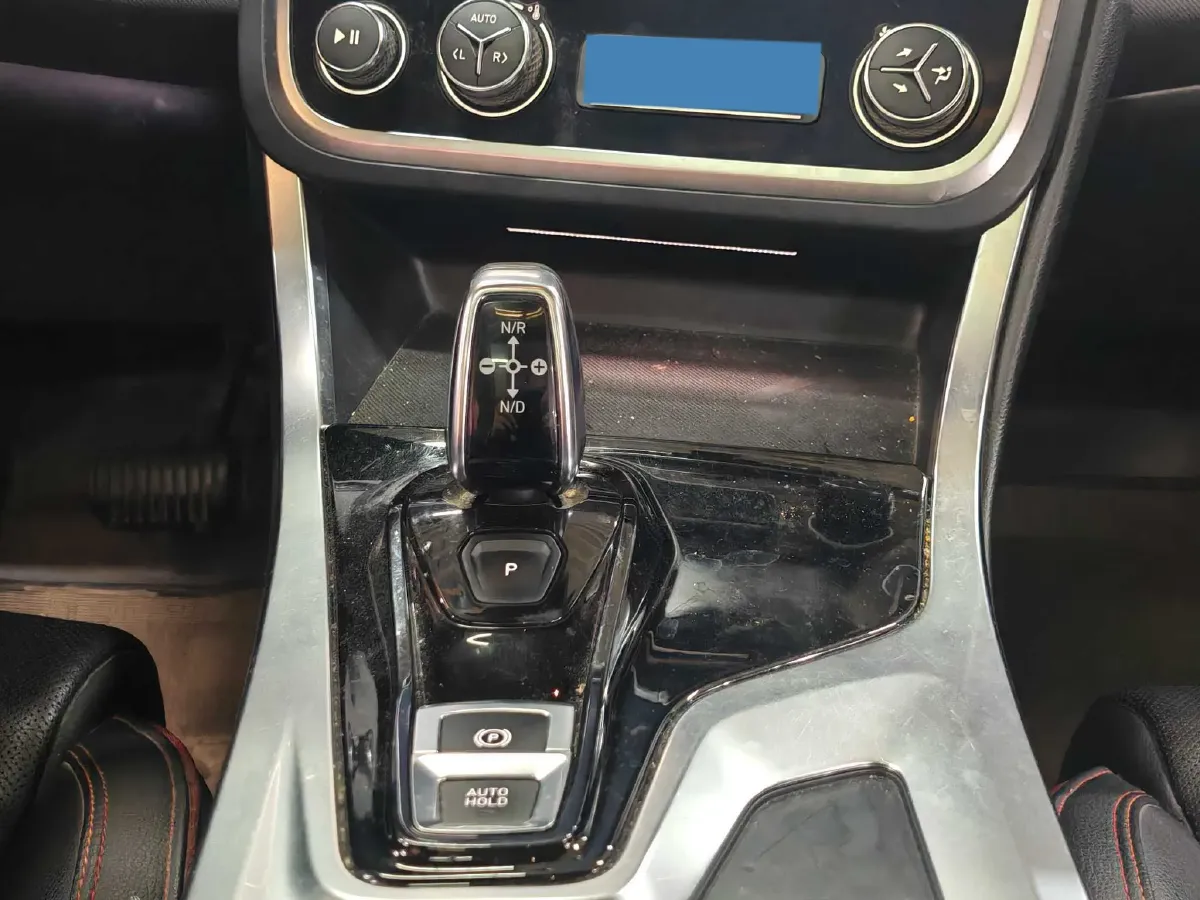 2019 Beijing BJ40 2.0T 218HP L4 6AT,autocango,china used car exporter,china ev exporter,chinese used car exporter,chinese used ev exporter