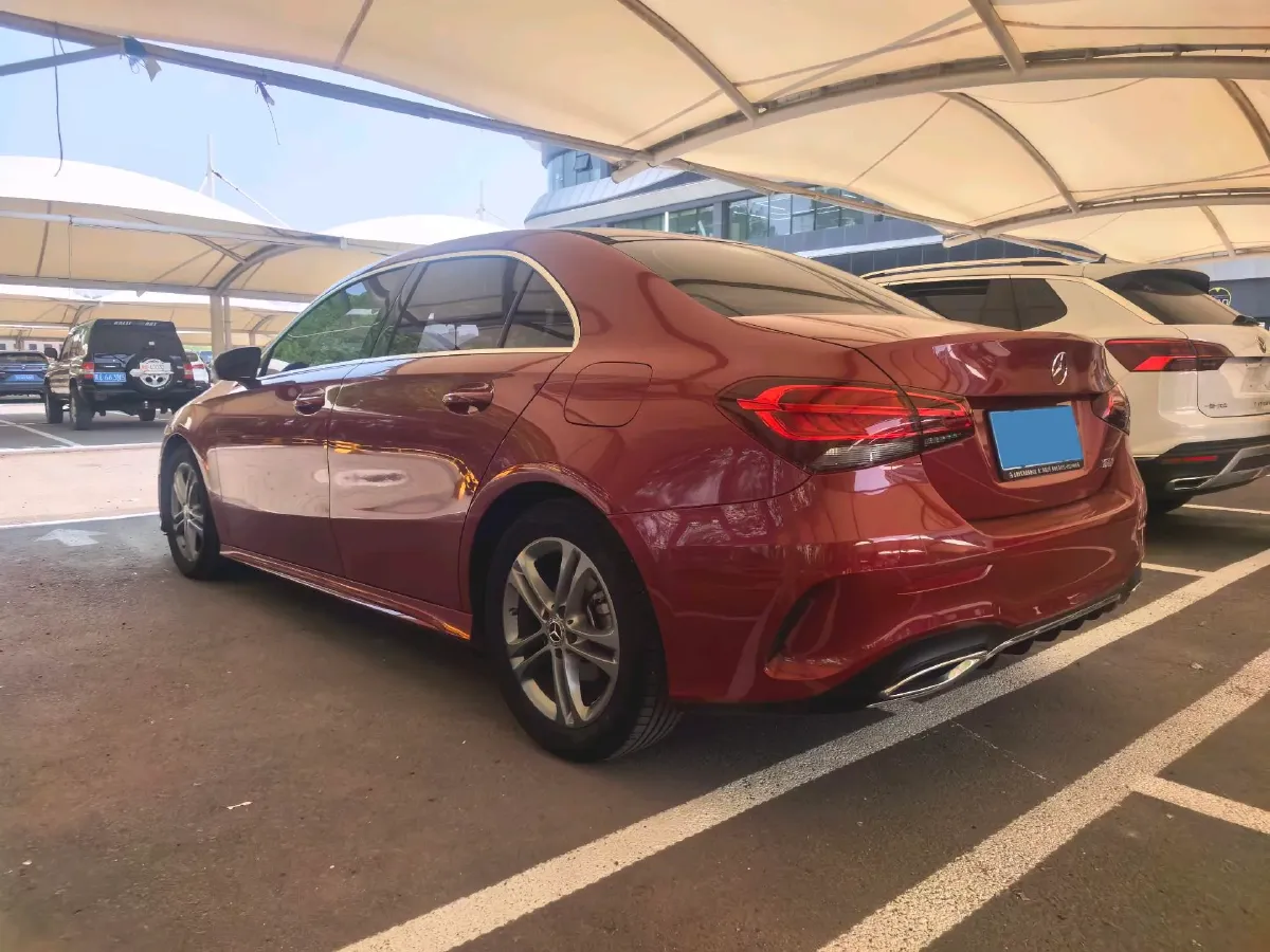 2023 Mercedes-Benz A Class 1.3T 136HP L4 7DCT,autocango,china used car exporter,china ev exporter,chinese used car exporter,chinese used ev exporter