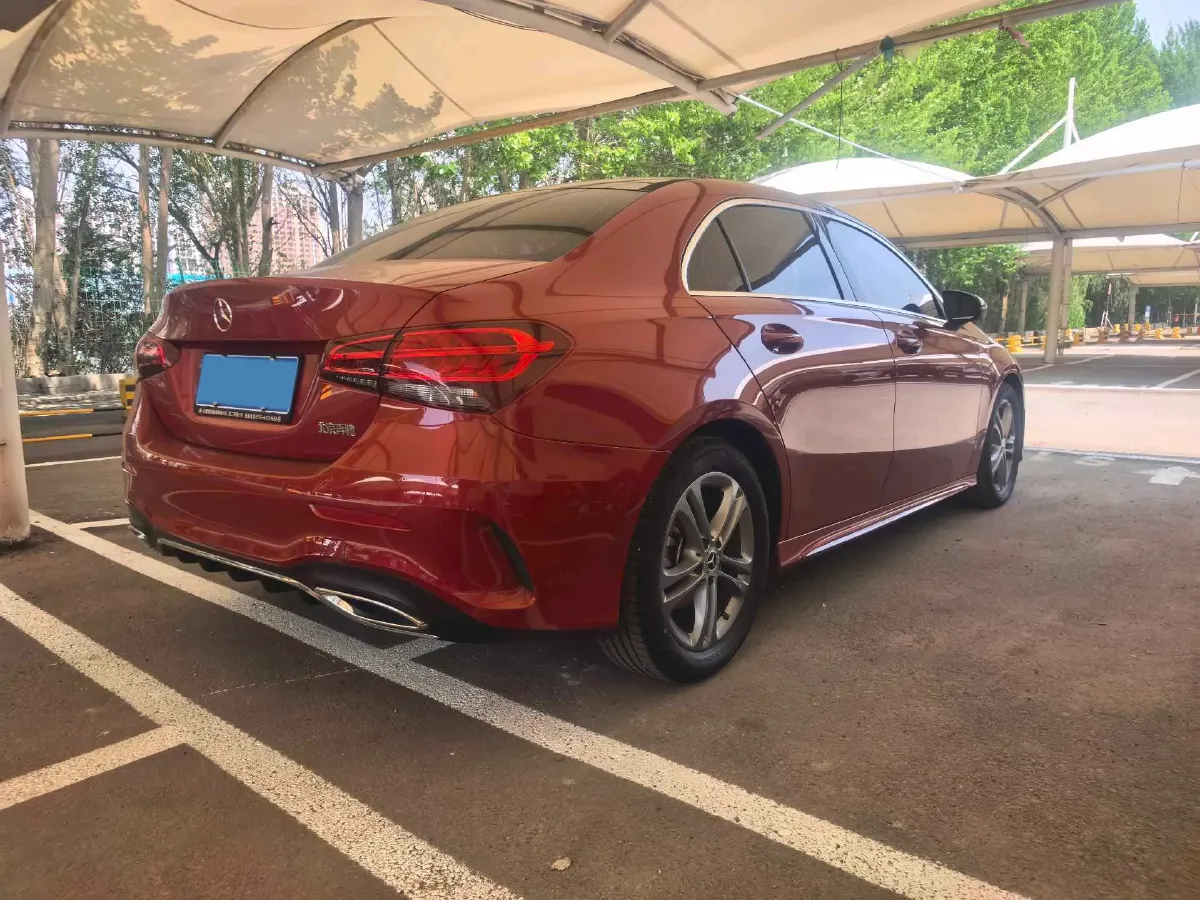 2023 Mercedes-Benz A Class 1.3T 136HP L4 7DCT,autocango,china used car exporter,china ev exporter,chinese used car exporter,chinese used ev exporter